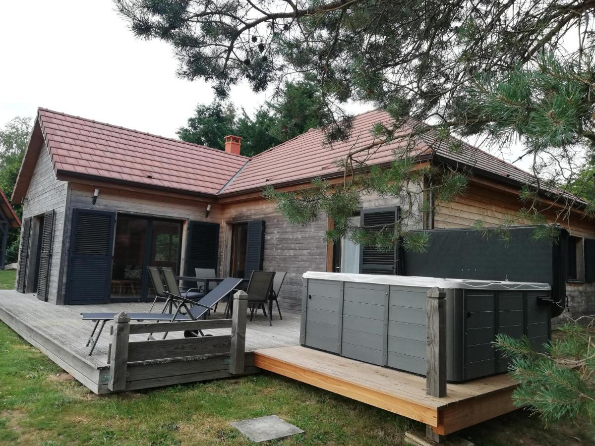Les Lodges Du Morvan Brazey-en-Morvan Exterior foto